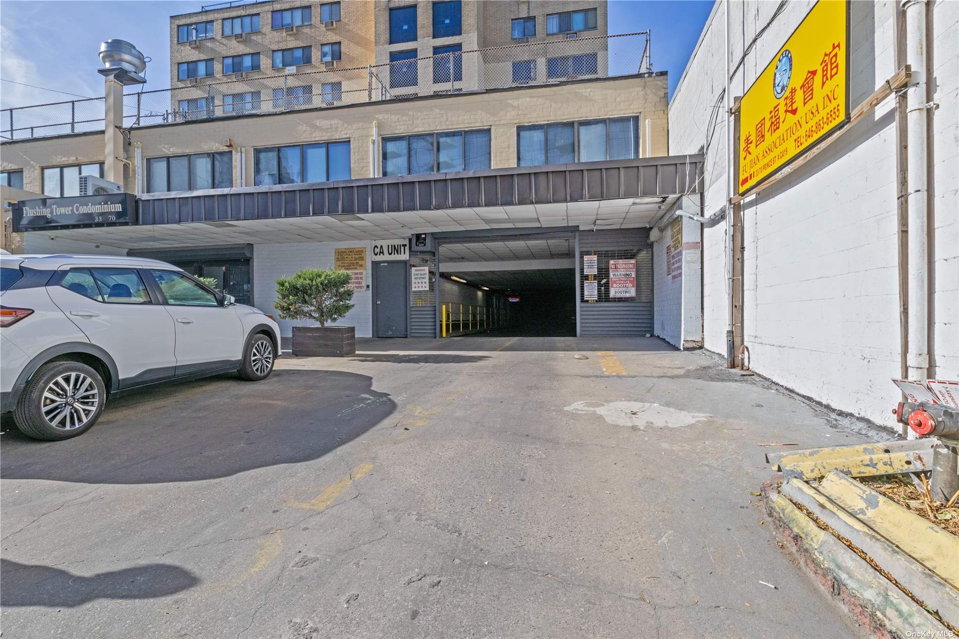 33-70 Prince Street CA28