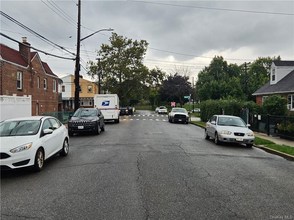 815 Swinton Avenue, Bronx, New York image 23