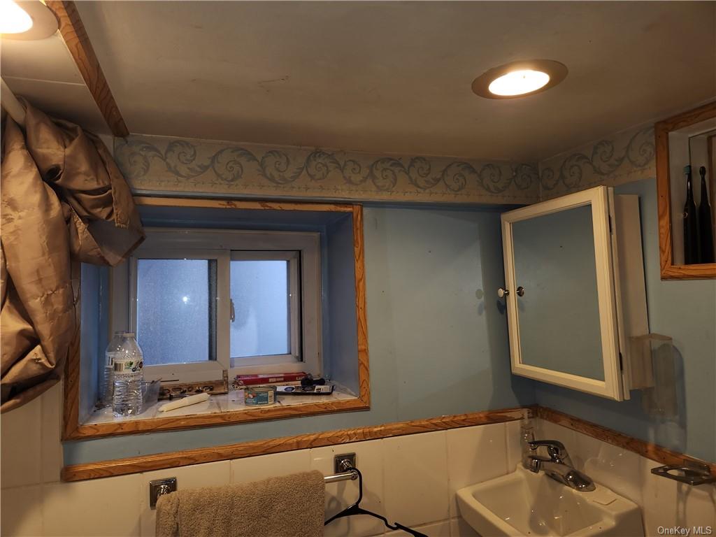 815 Swinton Avenue, Bronx, New York image 13