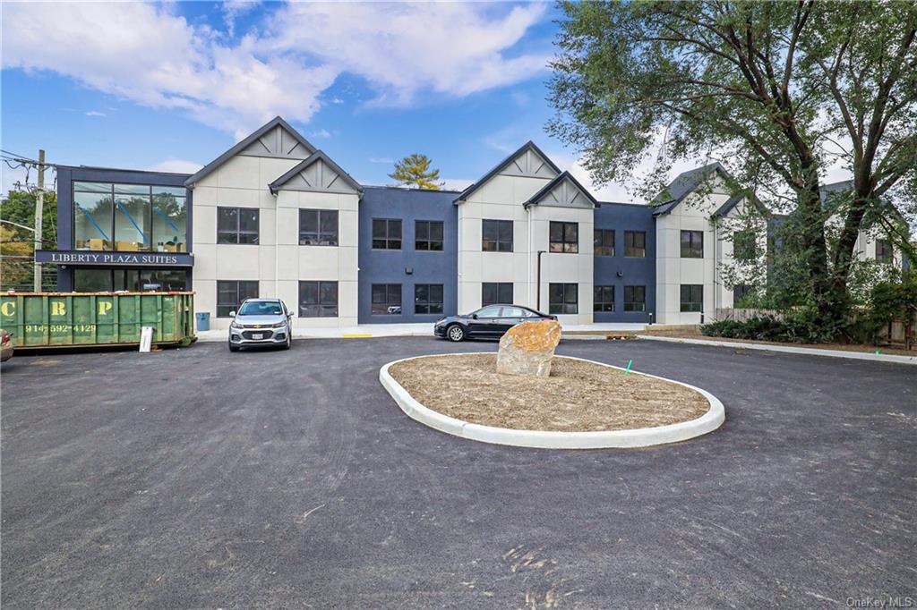 Hawthorne, New York 10532, United States, 2 Bedrooms Bedrooms, ,1 BathroomBathrooms,Residential,Active,15945