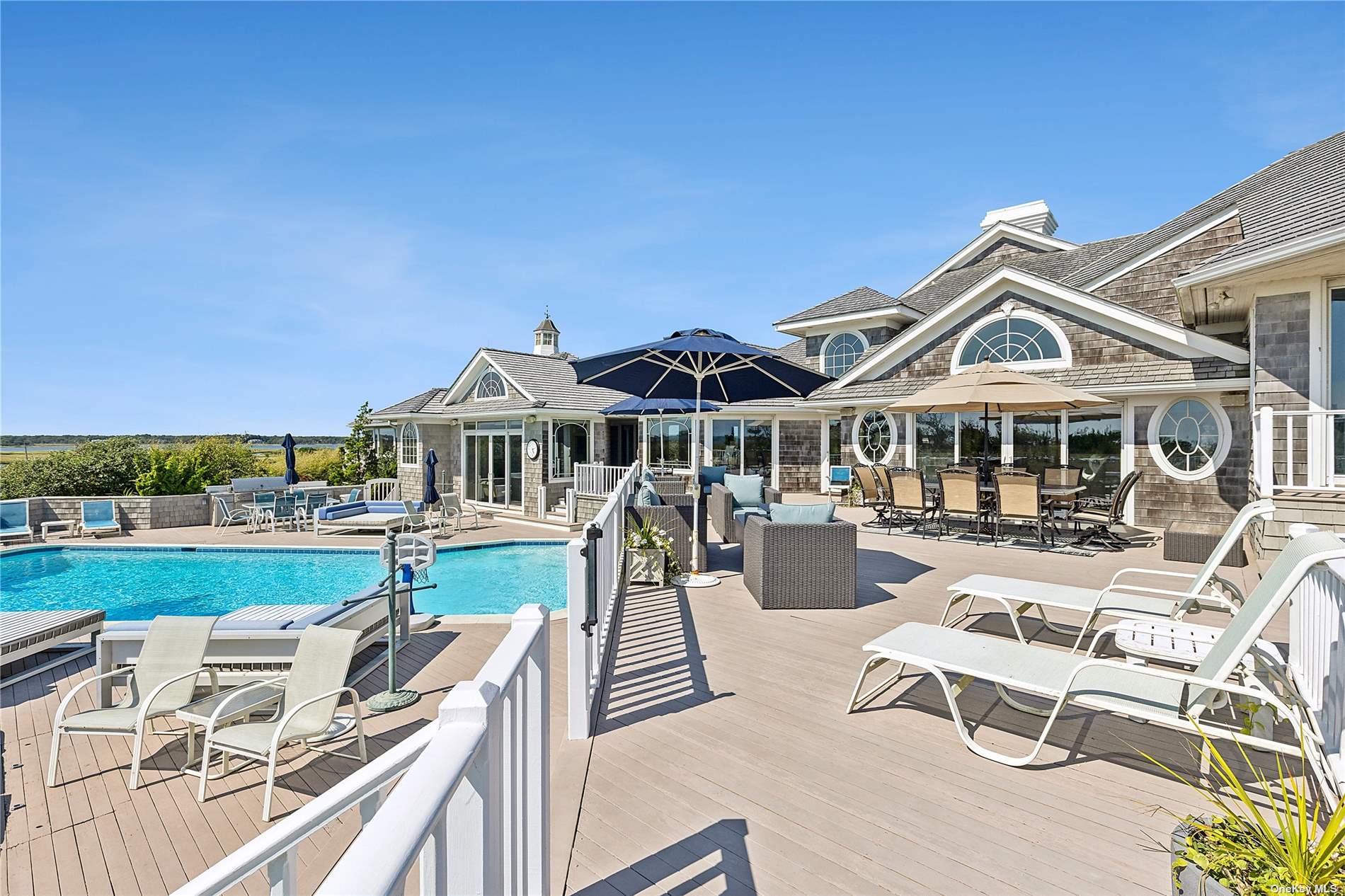 111 Dune Road, East Quogue, New York image 7