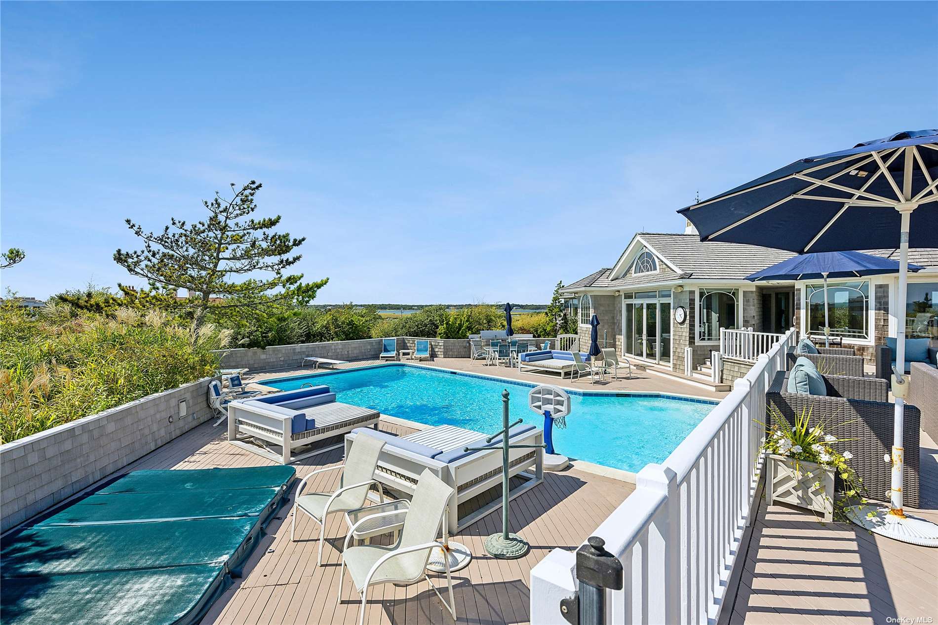 111 Dune Road, East Quogue, New York image 6