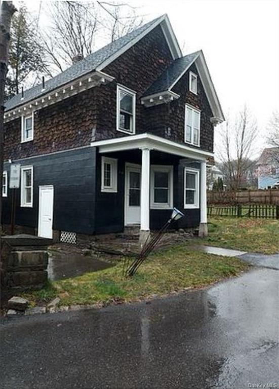 View Kingston, NY 12401 house