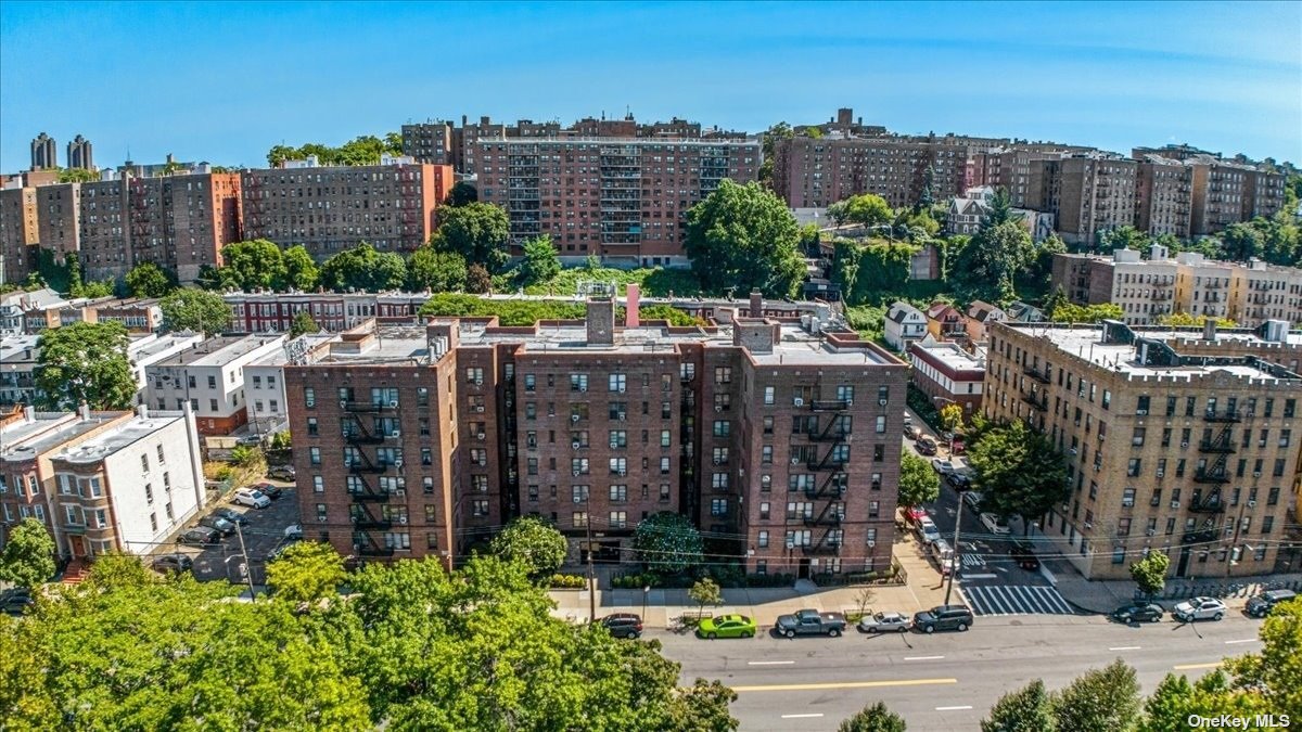 Property for Sale at Bailey Ave Ave 4F, Bronx, New York - Bedrooms: 1 
Bathrooms: 1 
Rooms: 3  - $149,000