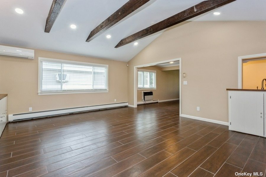 Photo 10 of 20 of 3441 Fulton Avenue house