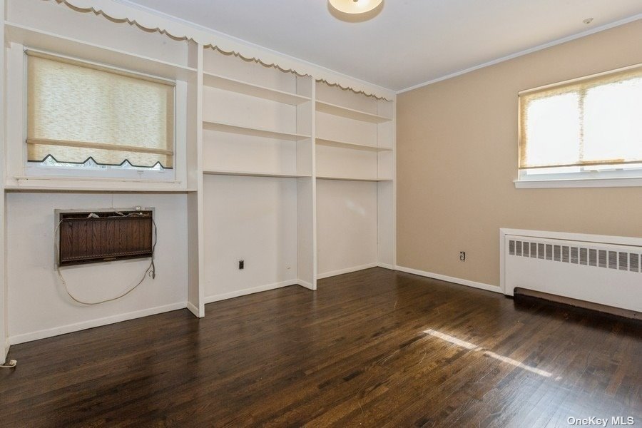 Photo 13 of 20 of 3441 Fulton Avenue house