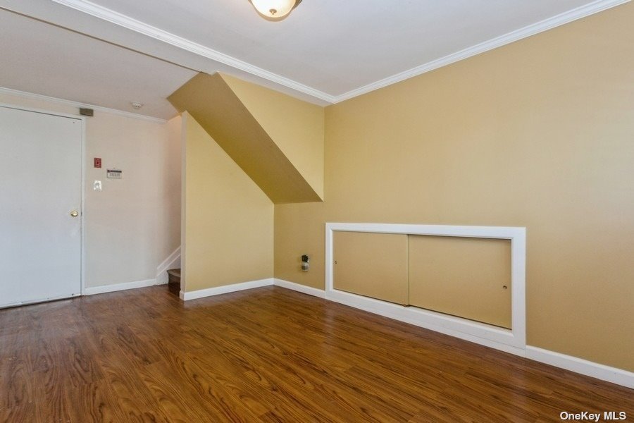Photo 18 of 20 of 3441 Fulton Avenue house