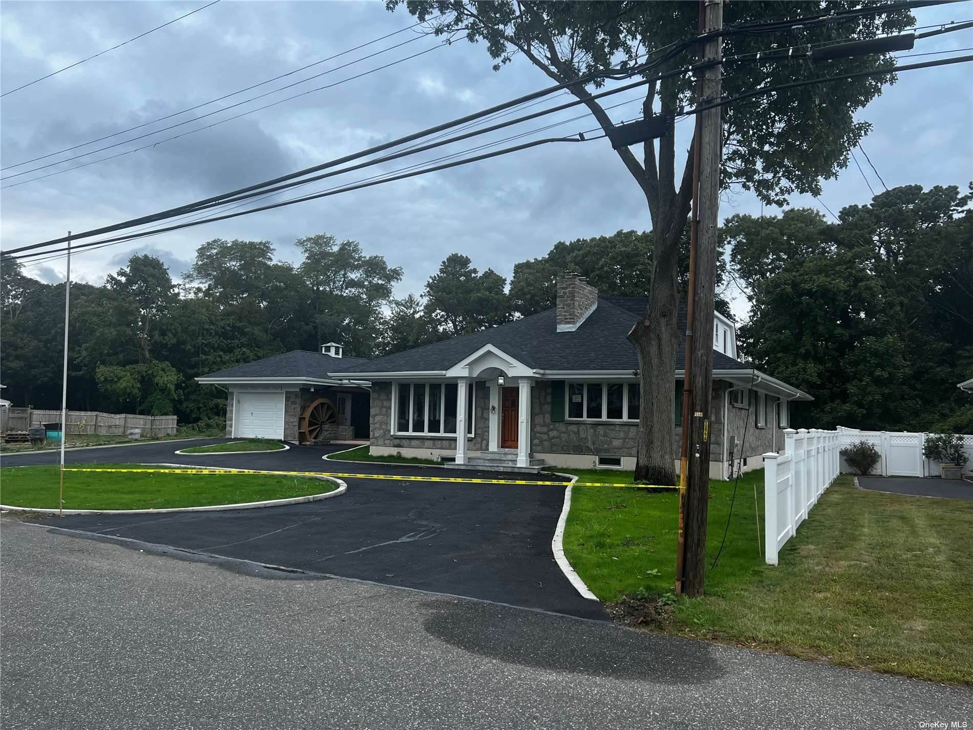 93 Lake Street, Islip, New York image 2