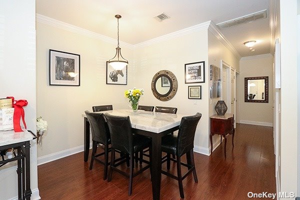 Photo 4 of 20 of 116 Stewart Avenue H condo