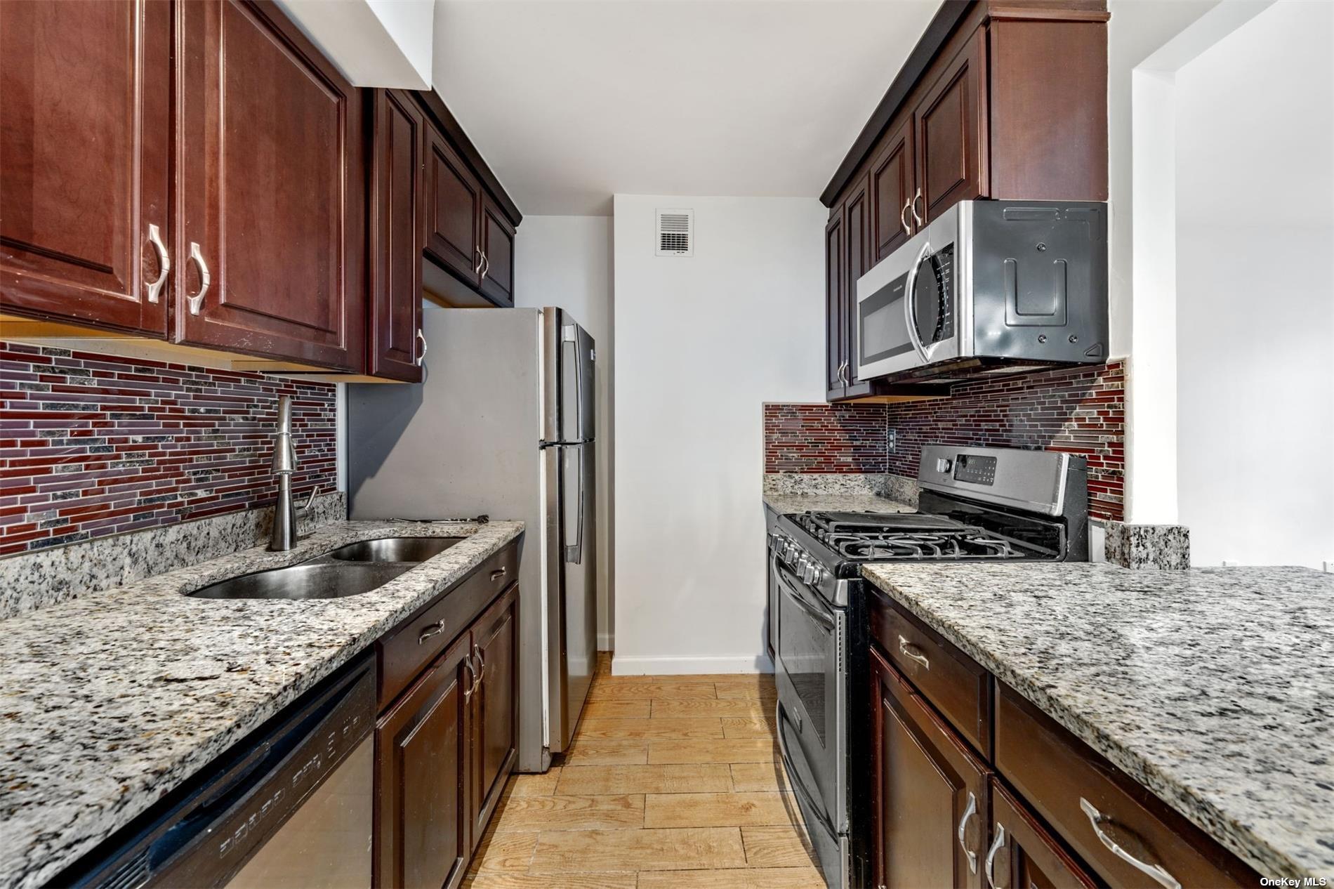 383 E 10th Street #D4, New York (Manhattan), New York image 14