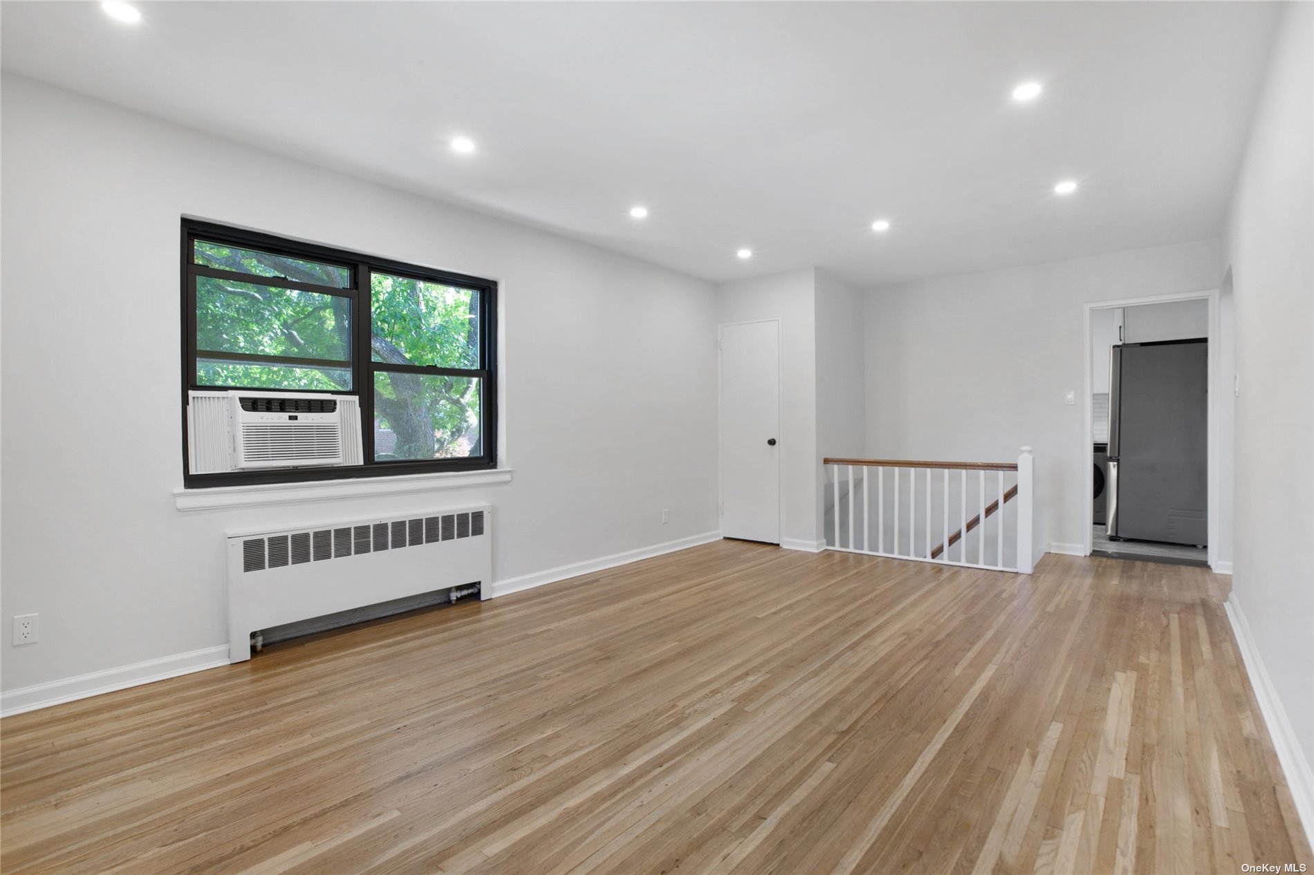 220-02 75th Avenue #2ND FL, Bayside, New York image 5