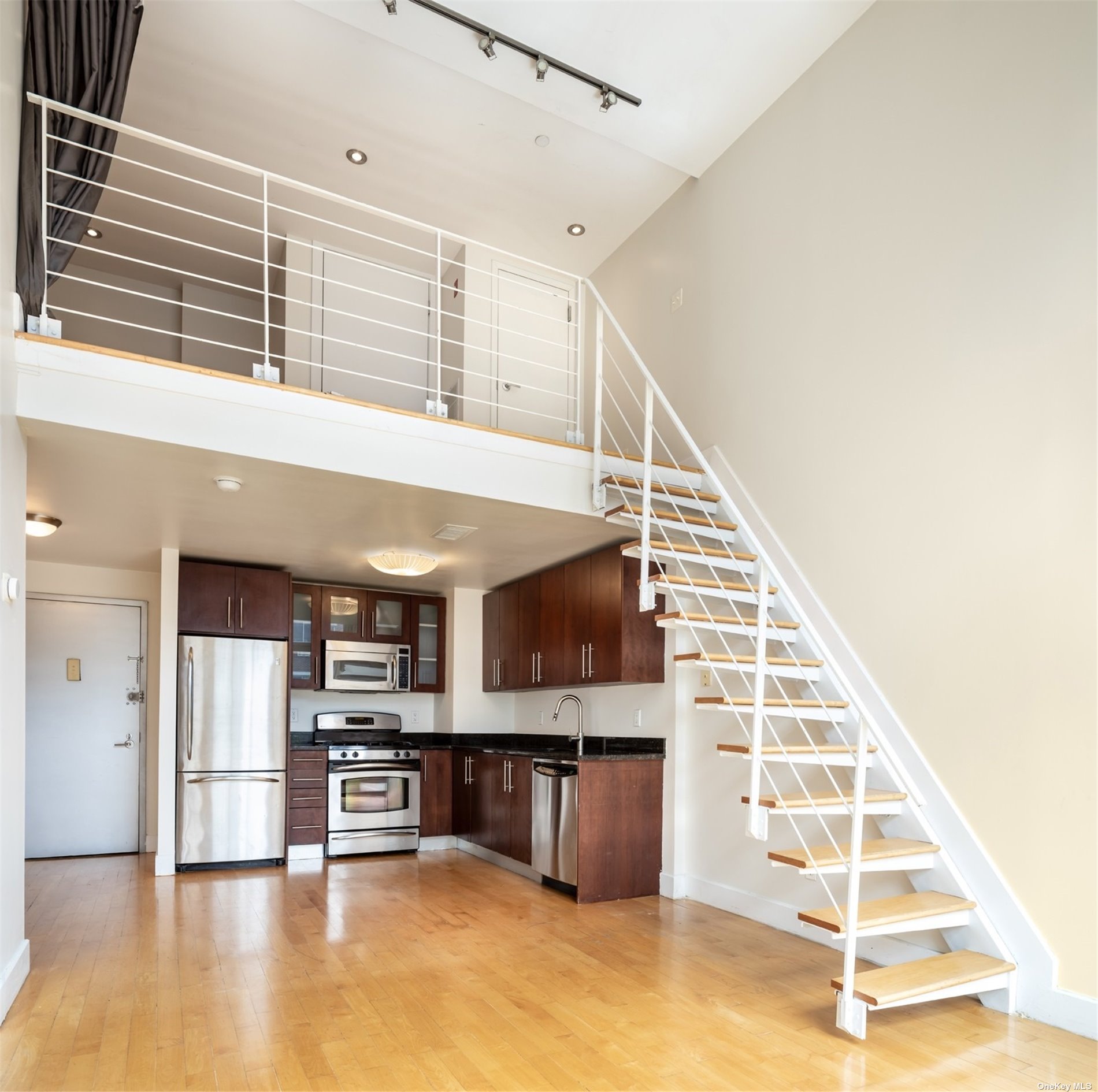 59 Maspeth Avenue #2D, Brooklyn, New York image 1