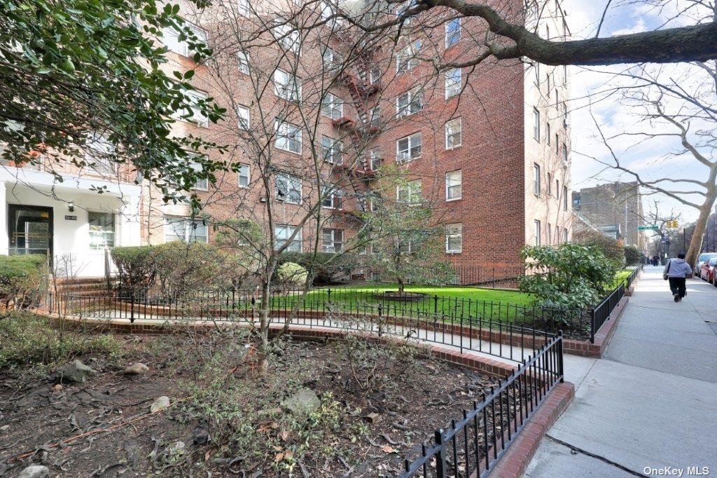 34-49 81st Street #5Y, Jackson Heights, New York image 16