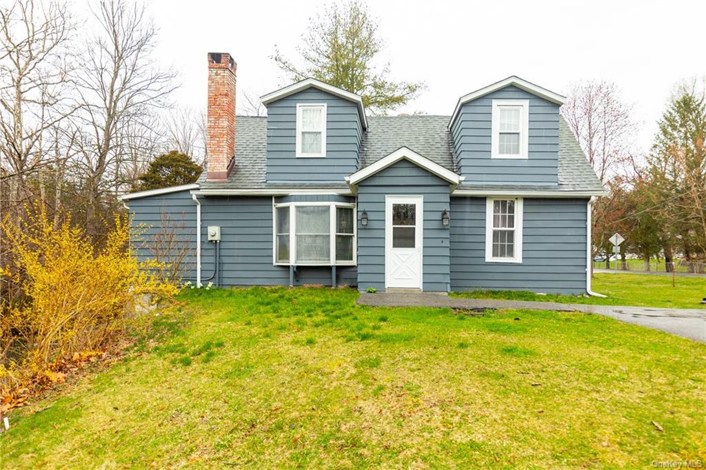 Property for Sale at 18 Furnace Road, Hopewell Junction, New York - Bedrooms: 3 
Bathrooms: 1 
Rooms: 7  - $394,000