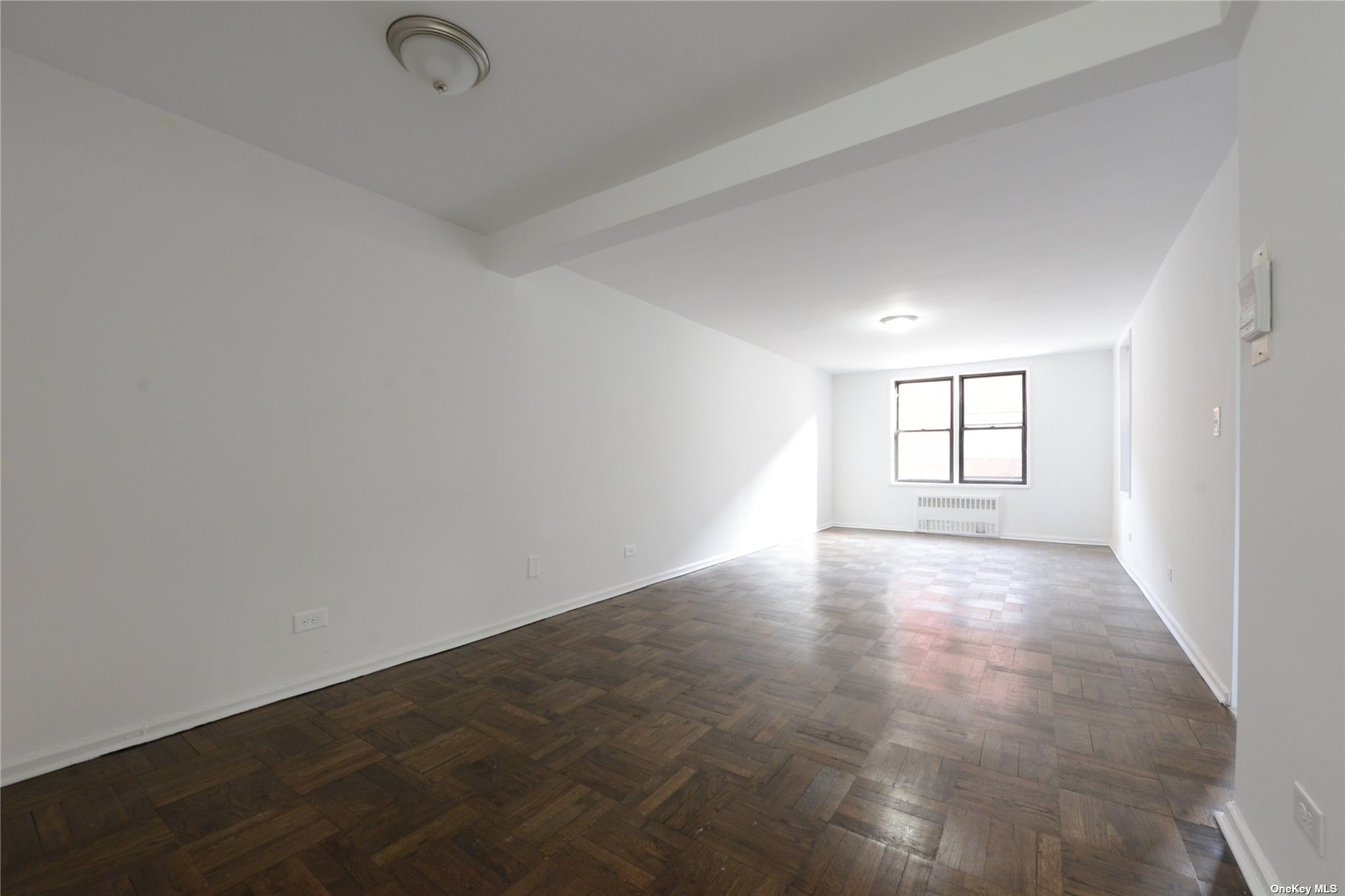 1040 Neilson Street #3K, Far Rockaway, New York image 1