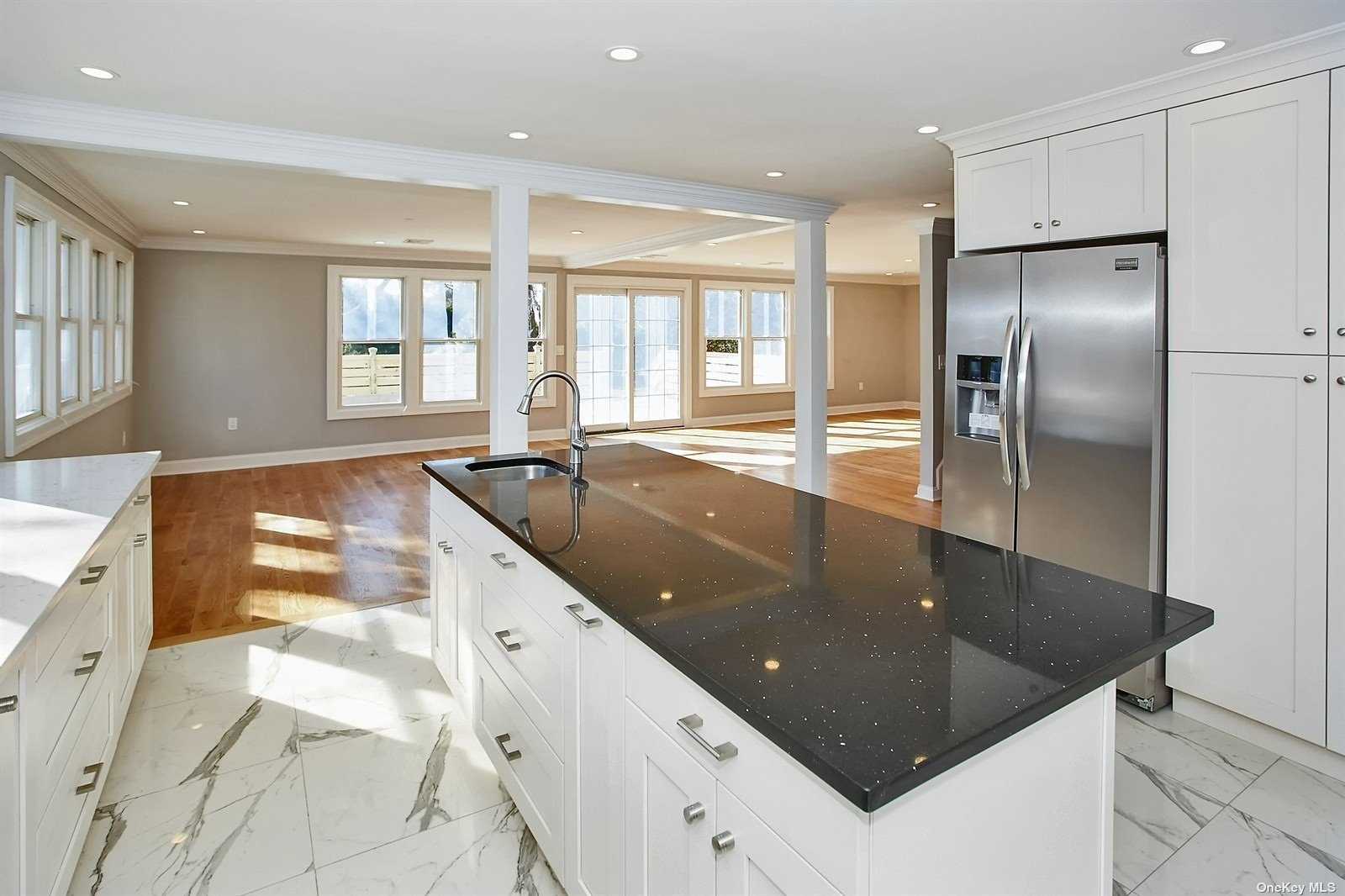 Photo 8 of 24 of 1334 Boxwood Drive house