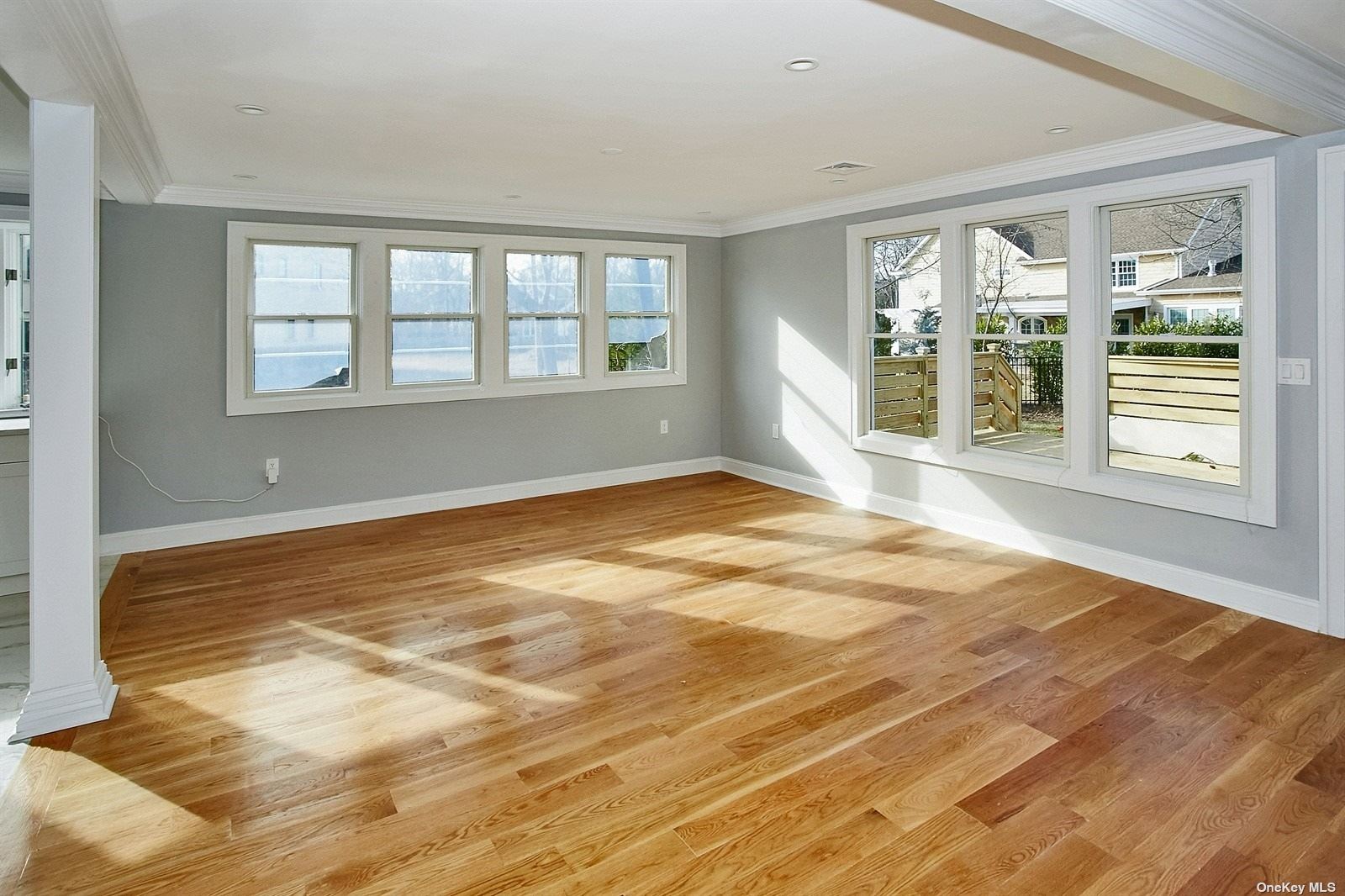 Photo 5 of 24 of 1334 Boxwood Drive house