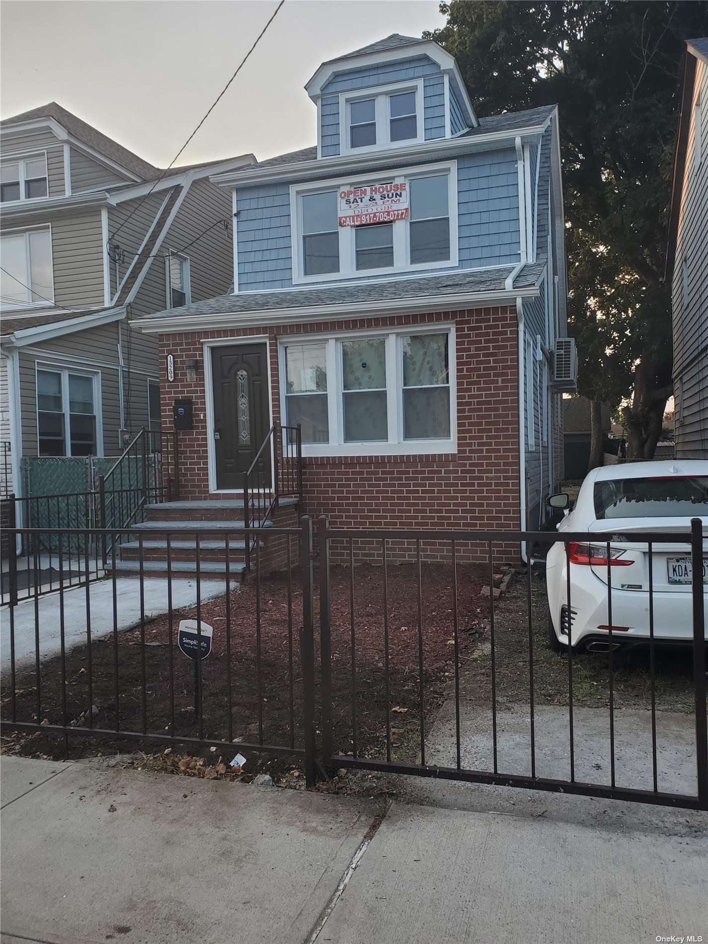 Property for Sale at 13209 Linden Boulevard, South Ozone Park, Queens, NY - Bedrooms: 4 
Bathrooms: 3 
Rooms: 9  - $799,000