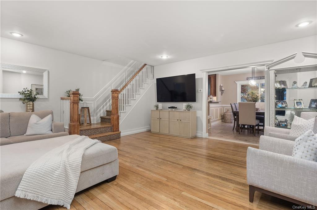 1828 Narragansett Avenue, Bronx, New York image 3