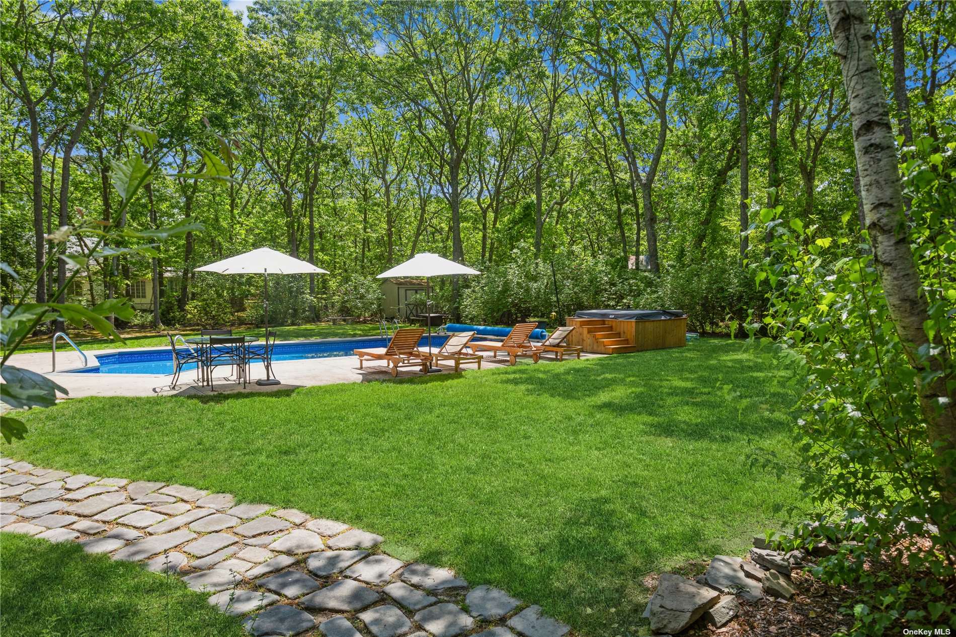 7 Washington Drive, East Quogue, New York image 34