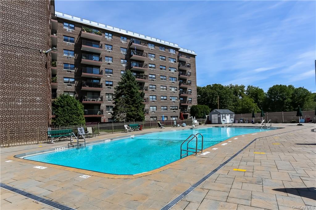 100 Diplomat Drive #6D, Mount Kisco, New York image 20