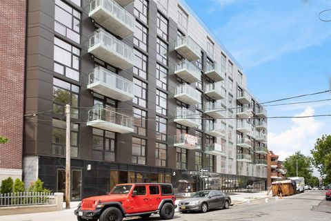 Condo For Sale - 65-18 Austin Street #2J<br/> Rego Park, NY 11374