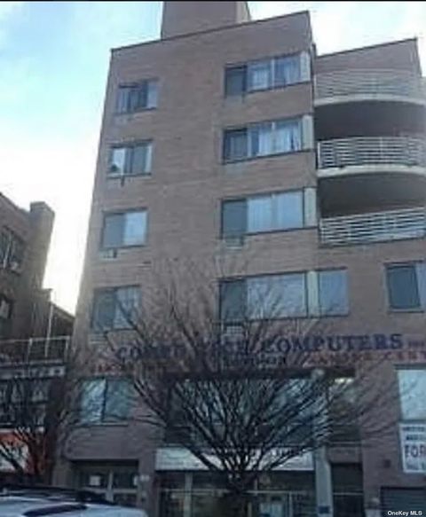 Condo For Sale - 40-24 76th Street #4A<br/> Queens County, Elmhurst, NY 11373
