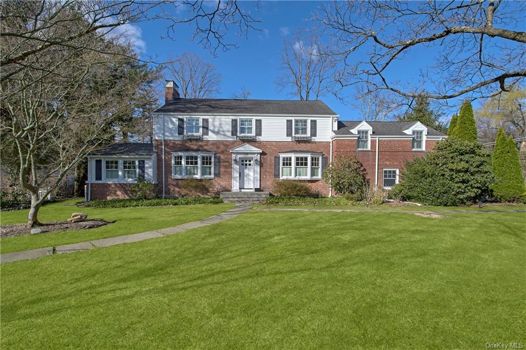 Rental Property at 218 Mamaroneck Road, Scarsdale, New York - Bedrooms: 4 
Bathrooms: 4.5 
Rooms: 10  - $12,950 MO.