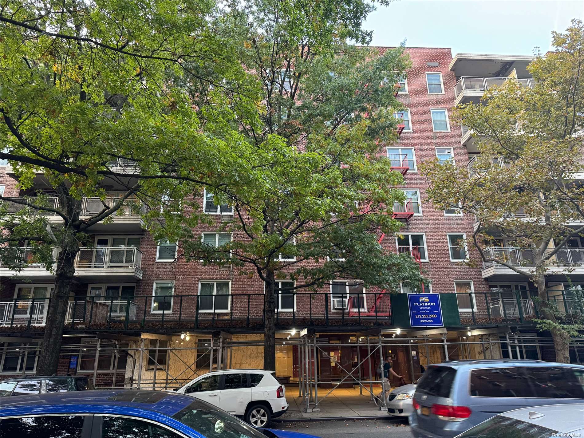 Property for Sale at Roosevelt Ave Ave 328, Flushing, Queens, NY - Bedrooms: 1 
Bathrooms: 1 
Rooms: 4  - $338,000