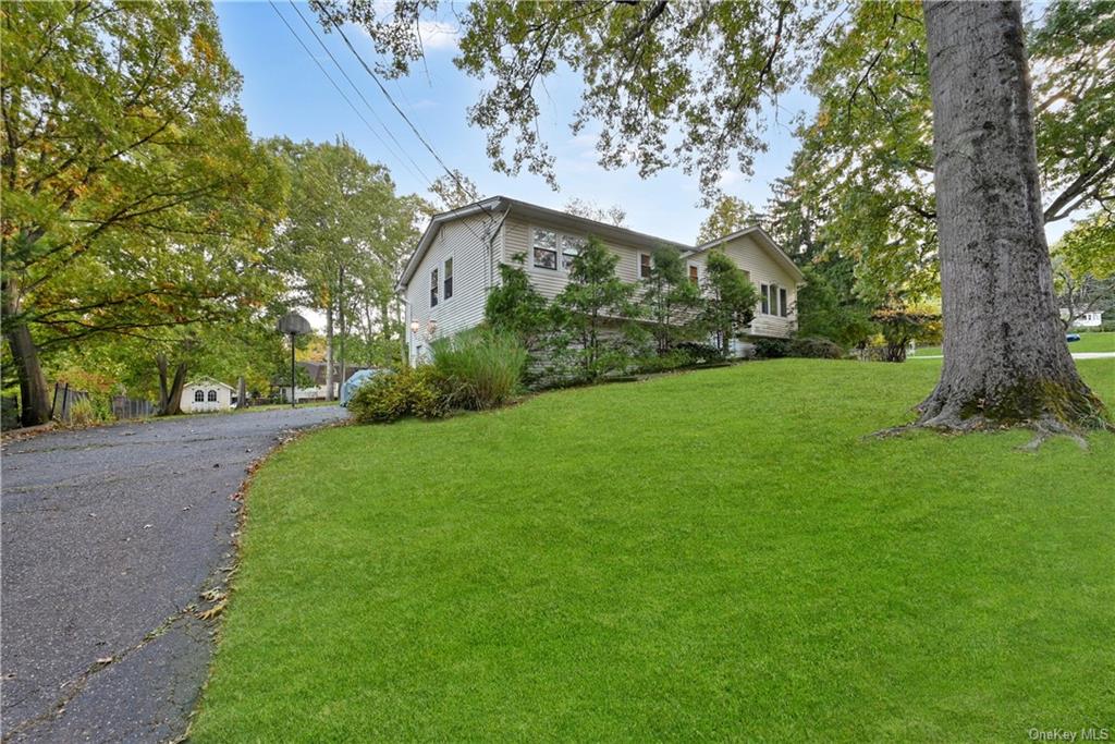 62 Tennyson Drive, Nanuet, New York image 27