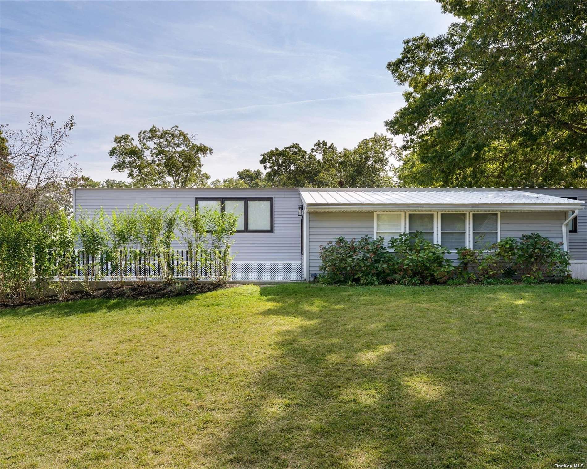 433 Mill Road #94 Rd, Calverton, Hamptons, NY - 3 Bedrooms  
2 Bathrooms - 