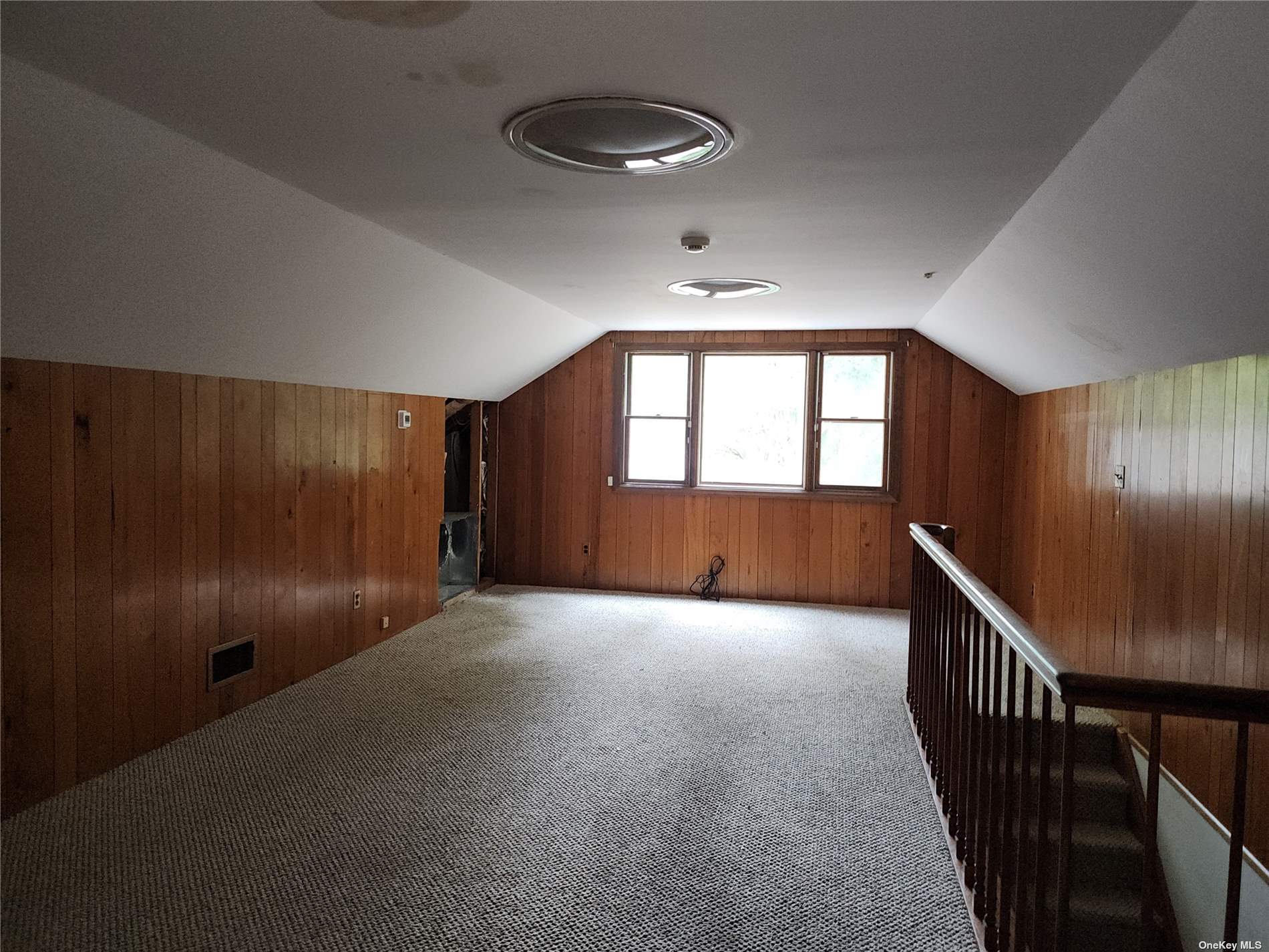 134 Skunks Misery Road, Lattingtown, New York image 19