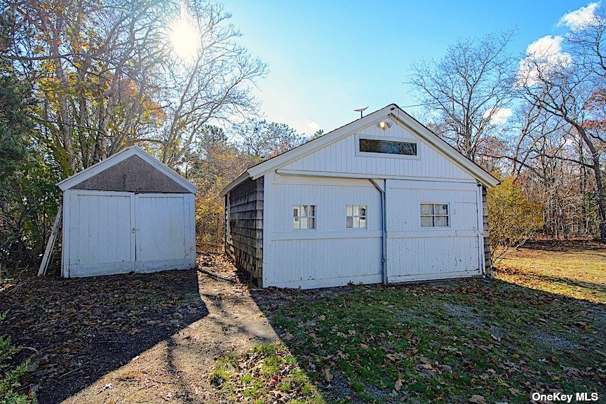 65 Old Riverhead Road, Hampton Bays, New York image 18