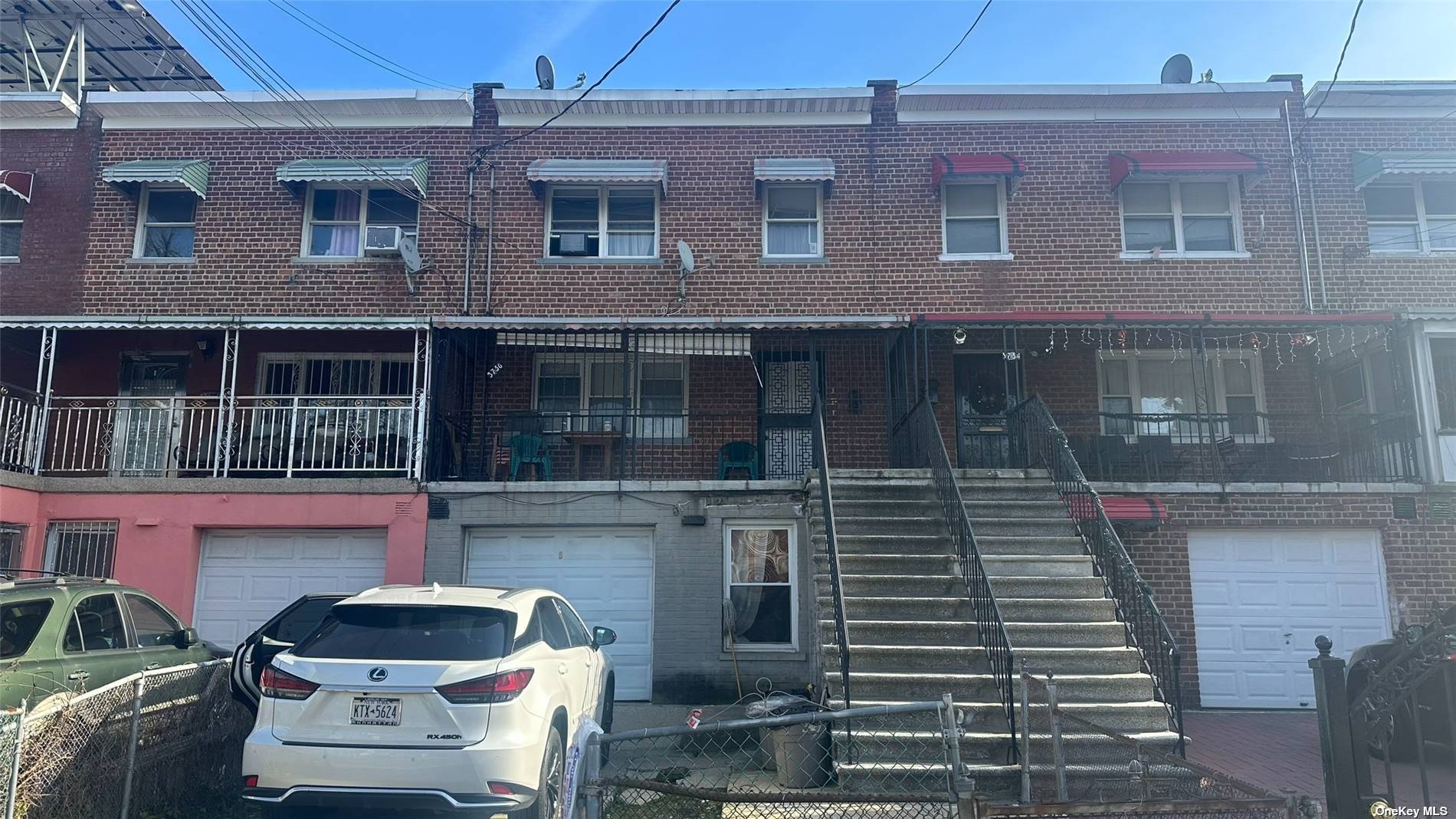 Property for Sale at 3756 Paulding Avenue, Bronx, New York - Bedrooms: 5 
Bathrooms: 3 
Rooms: 12  - $650,000
