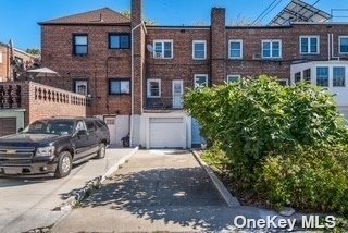 3114 77 Street, Jackson Heights, Queens, NY - 3 Bedrooms  
2 Bathrooms  
6 Rooms - 