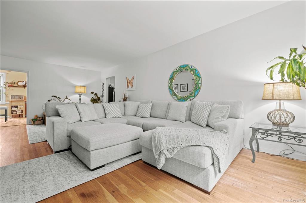 14 Soundview Avenue #6, White Plains, New York image 3