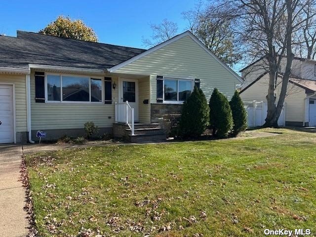 14 Seneca Drive, Massapequa, New York image 15