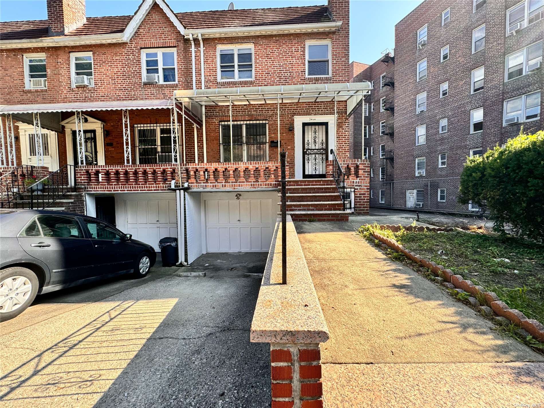 Property for Sale at 13908 85th Drive, Briarwood, Queens, NY - Bedrooms: 5 
Bathrooms: 2 
Rooms: 9  - $938,000