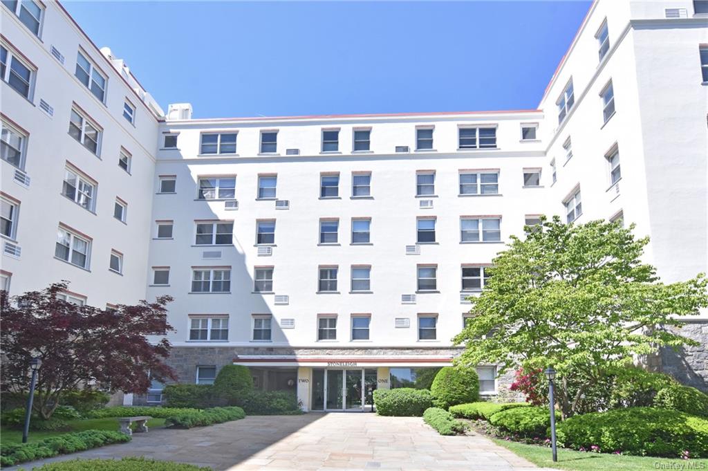 2 Stoneleigh Plaza #3G, Bronxville, New York image 6