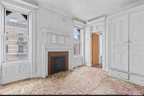 Apartment For Sale - 177 W 83rd Street #4S<br/> New York (Manhattan), NY 10024
