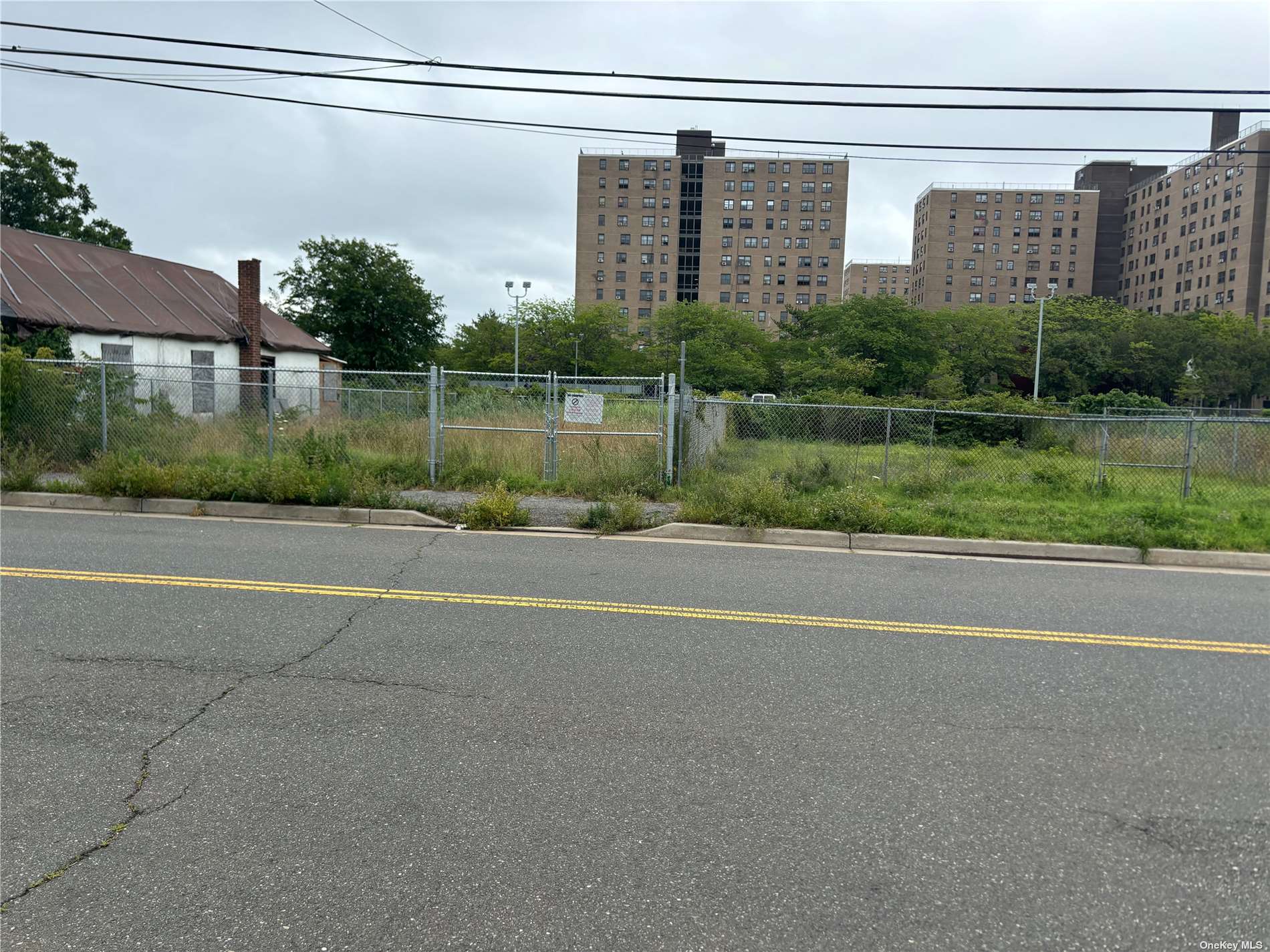 430-432 Beach 43rd Street, Far Rockaway, New York image 4