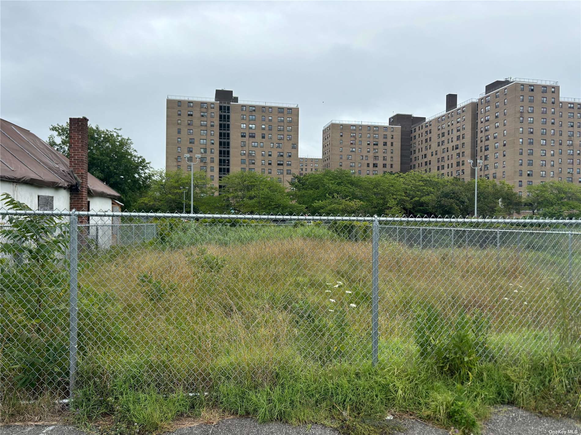 430-432 Beach 43rd Street, Far Rockaway, New York image 1