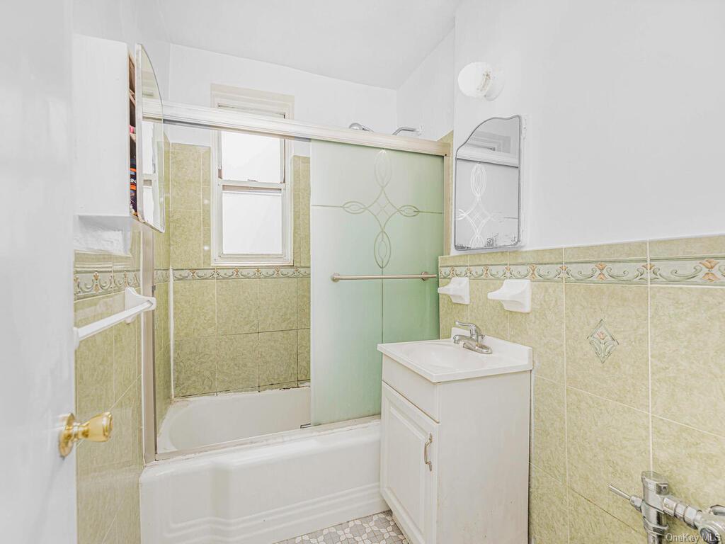 2750 Olinville Avenue #4C, Bronx, New York image 9