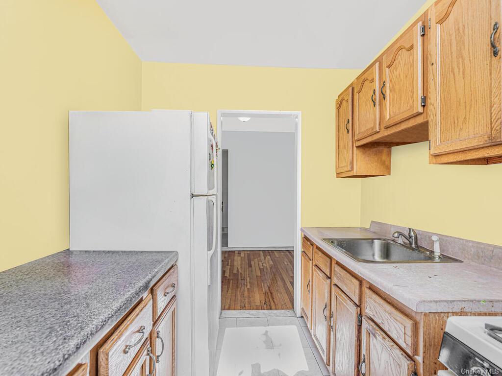 2750 Olinville Avenue #4C, Bronx, New York image 11