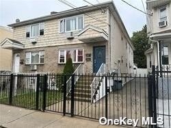 10948 Guy R Brewer Boulevard, Jamaica, Queens, NY - 6 Bedrooms  
5 Bathrooms  
13 Rooms - 