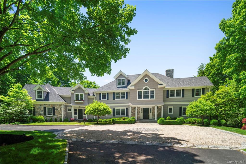 11 Wrights Mill Road, Armonk, New York - 6 Bedrooms  
7.5 Bathrooms  
14 Rooms - 