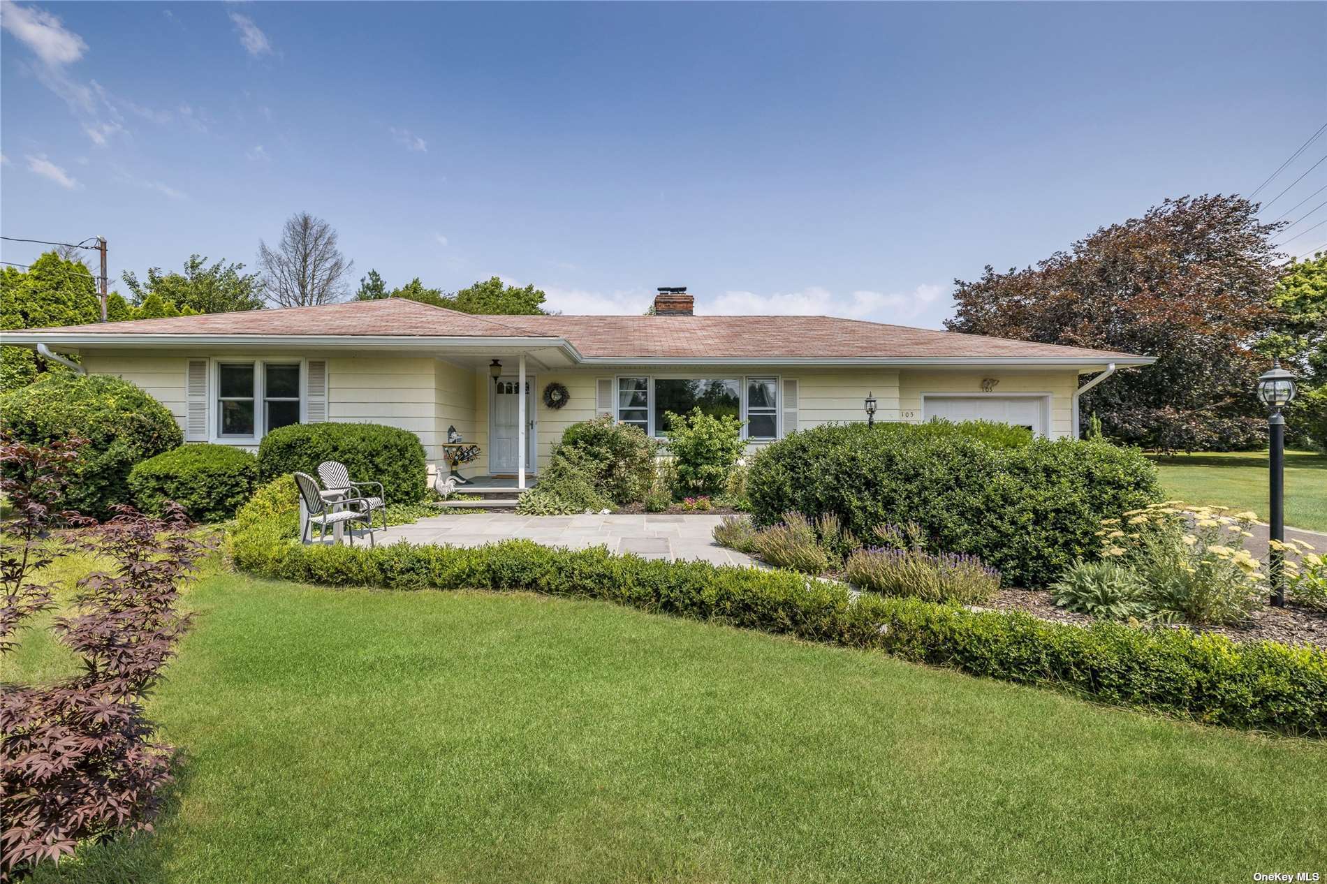 View Southampton, NY 11968 house