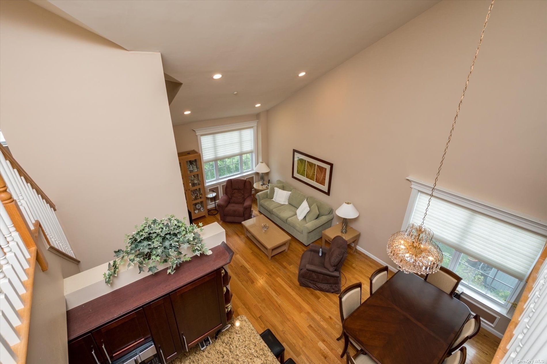 463 Winter Place #463, East Meadow, New York image 19