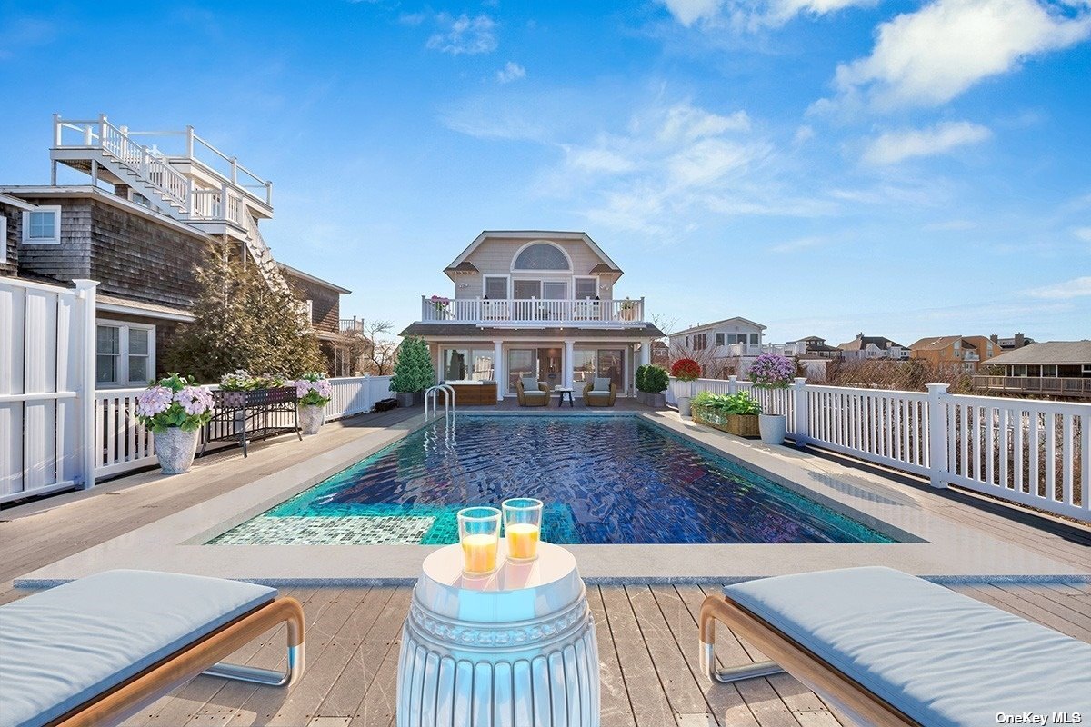 Property for Sale at 798 Dune Road, Westhampton Beach, Hamptons, NY - Bedrooms: 4 
Bathrooms: 3  - $3,998,000