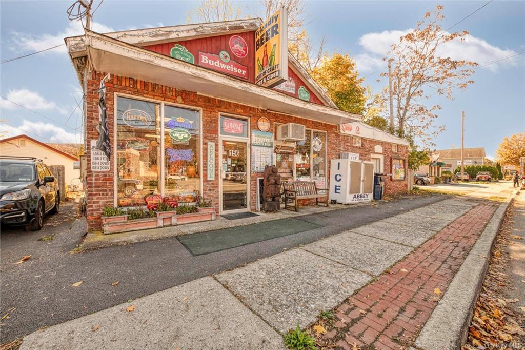 156 Windermere Avenue